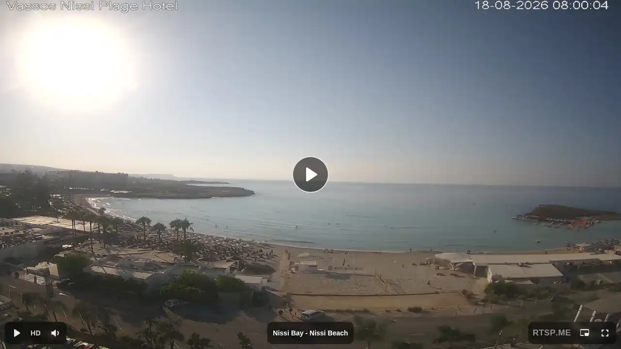Webcam snapshot from :city — August 18, 2026 05:00