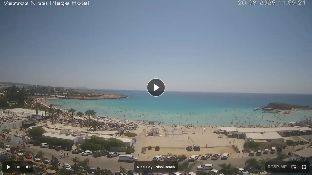 Webcam snapshot from :city — August 20, 2026 09:00