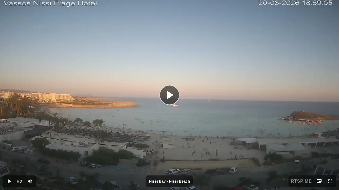 Webcam snapshot from :city — August 20, 2026 16:00