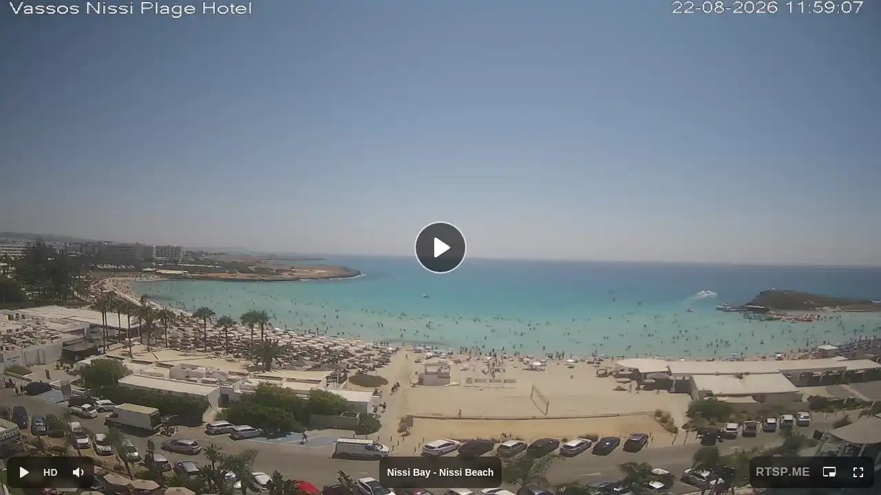 Webcam snapshot from :city — August 22, 2026 09:00