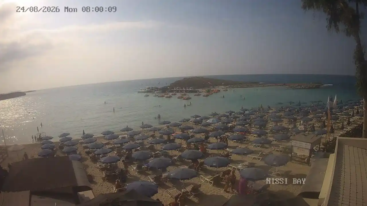 Webcam snapshot from :city — August 24, 2026 06:00