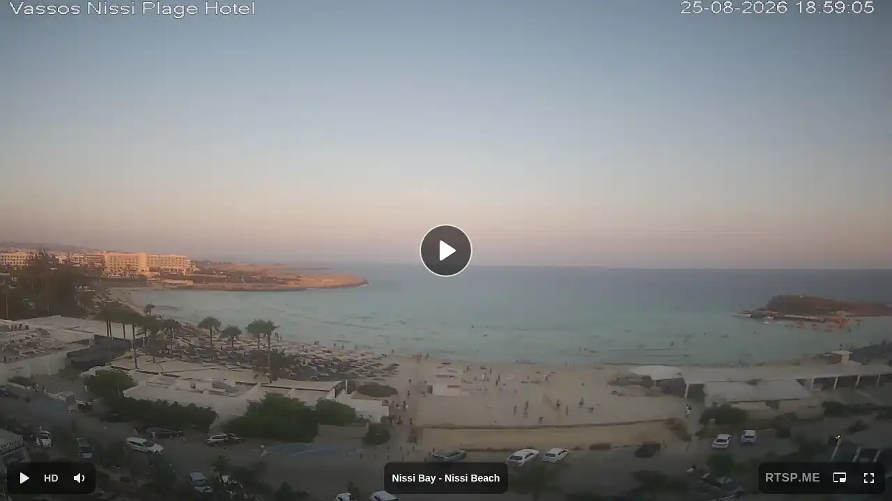 Webcam snapshot from :city — August 25, 2026 16:00