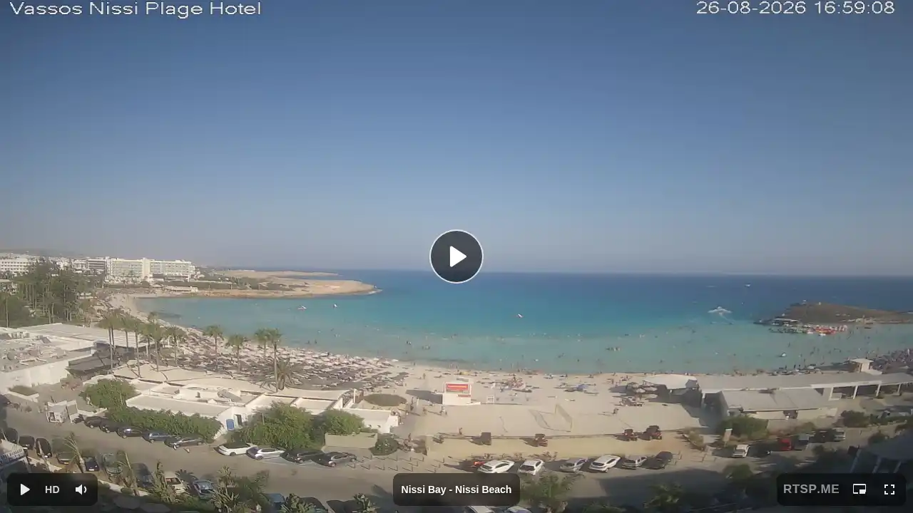 Webcam snapshot from :city — August 26, 2026 14:00