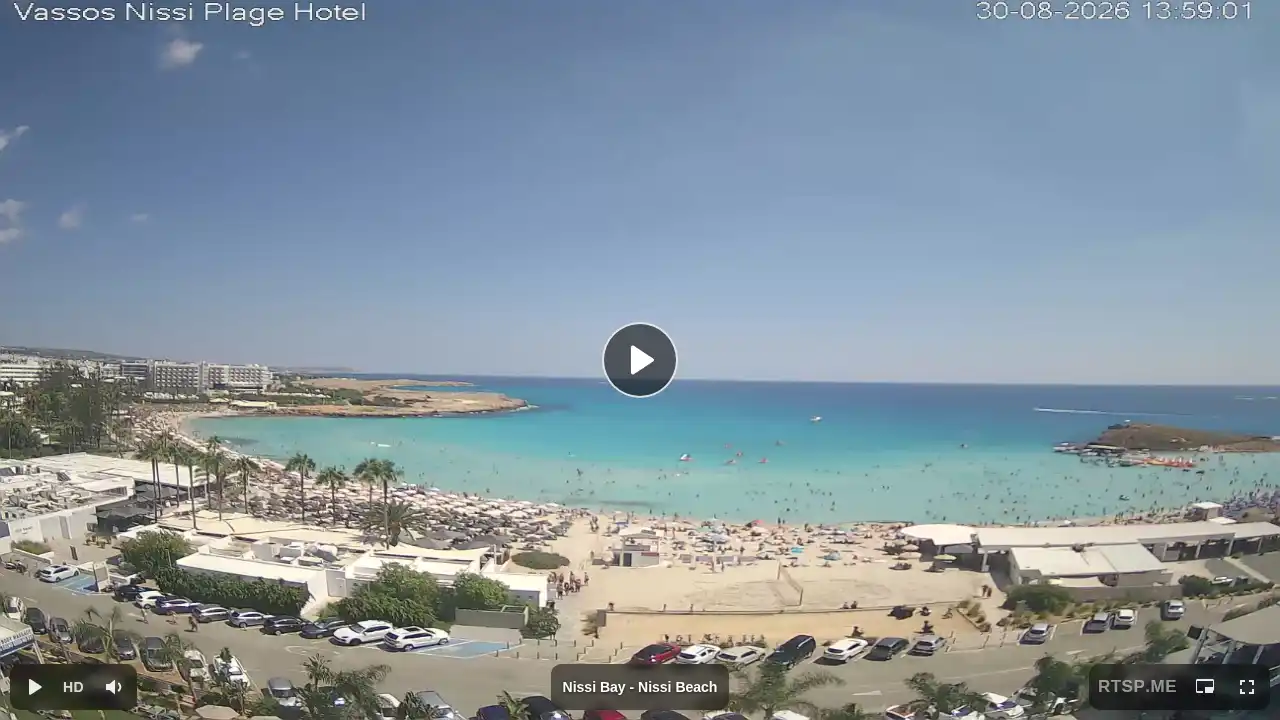 Webcam snapshot from :city — August 30, 2026 11:00
