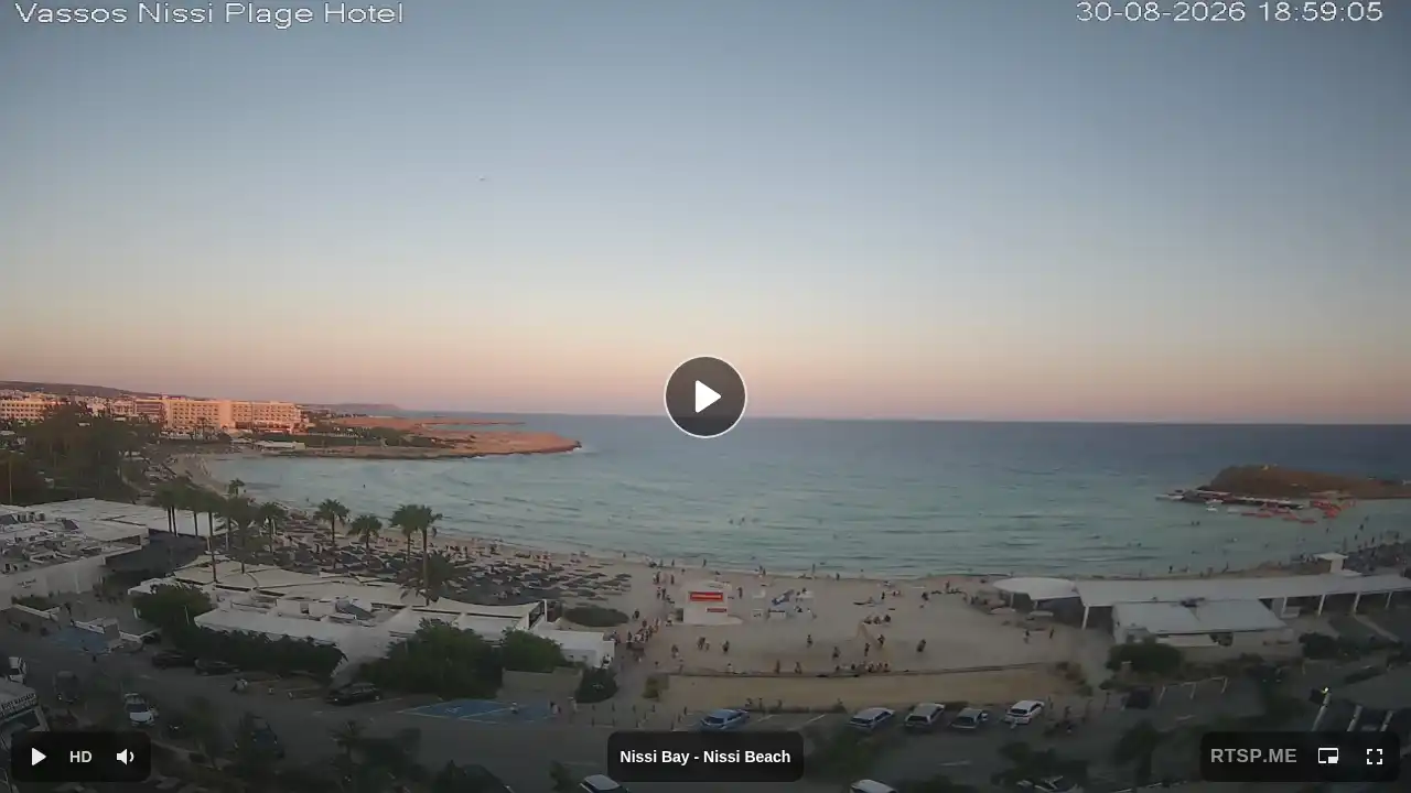 Webcam snapshot from :city — August 30, 2026 16:00