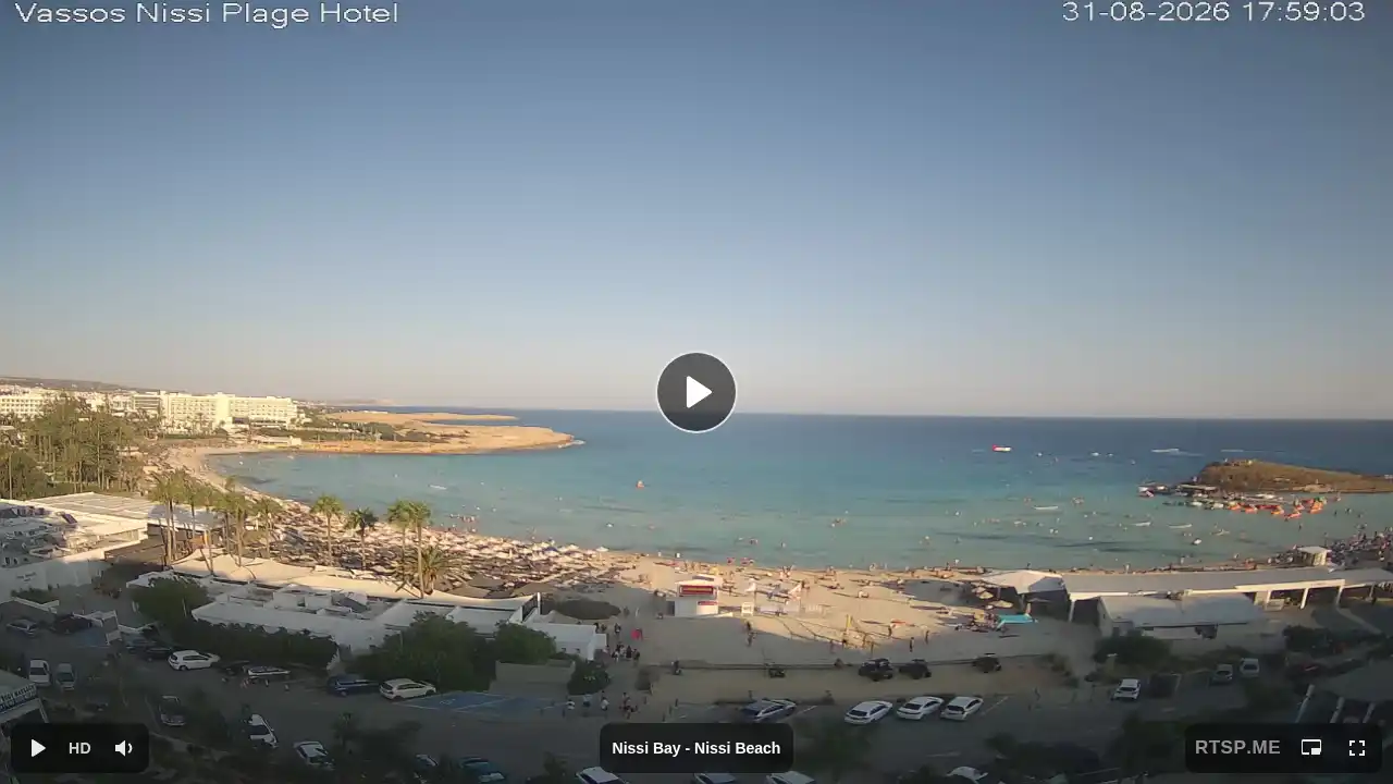 Webcam snapshot from :city — August 31, 2026 15:00