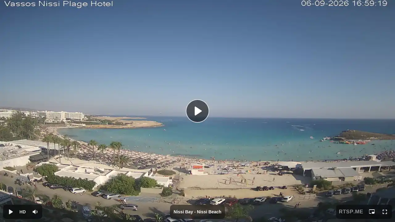Webcam snapshot from :city — September 6, 2026 14:00
