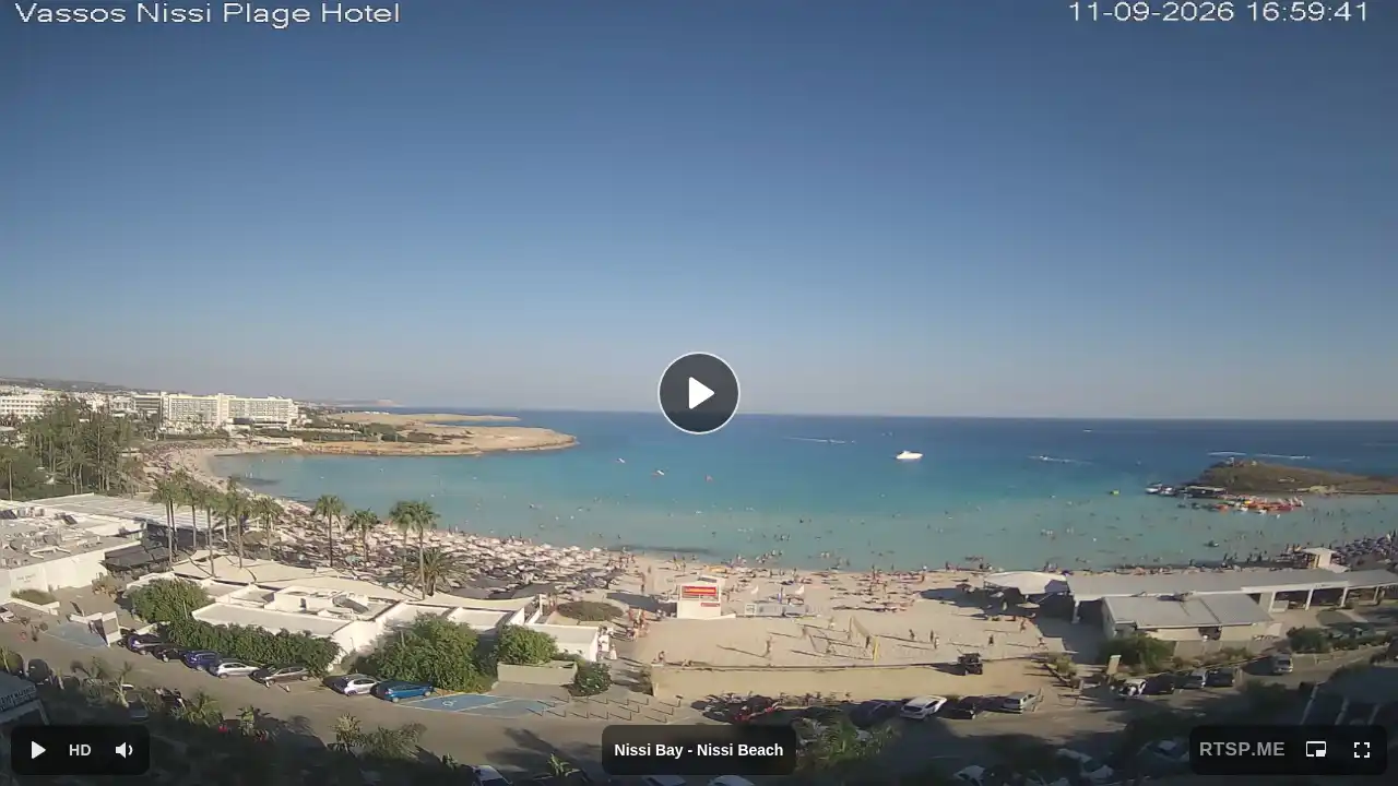 Webcam snapshot from :city — September 11, 2026 14:00
