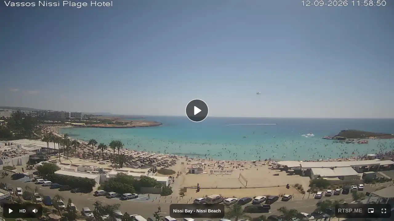 Webcam snapshot from :city — September 12, 2026 09:00