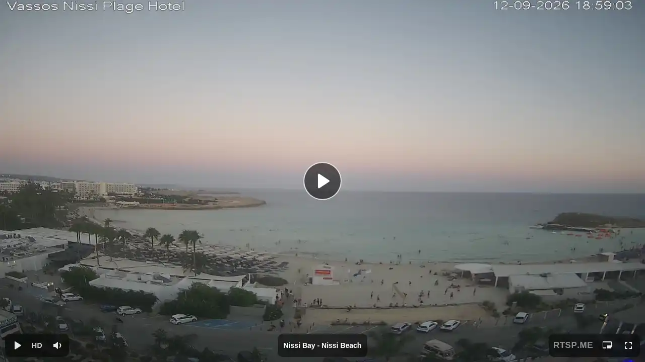 Webcam snapshot from :city — September 12, 2026 16:00