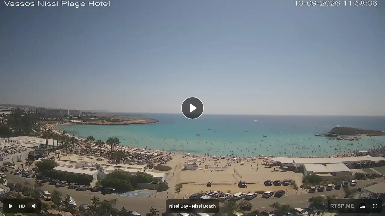 Webcam snapshot from :city — September 13, 2026 09:00