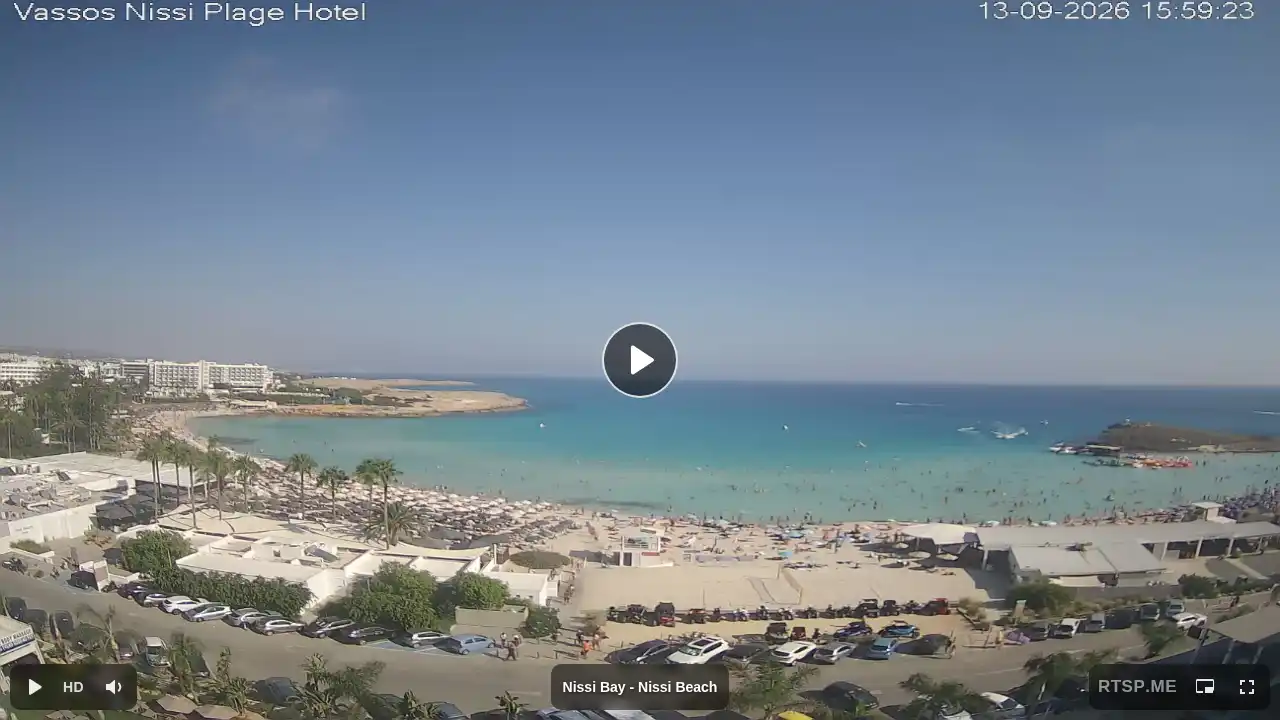 Webcam snapshot from :city — September 13, 2026 13:00