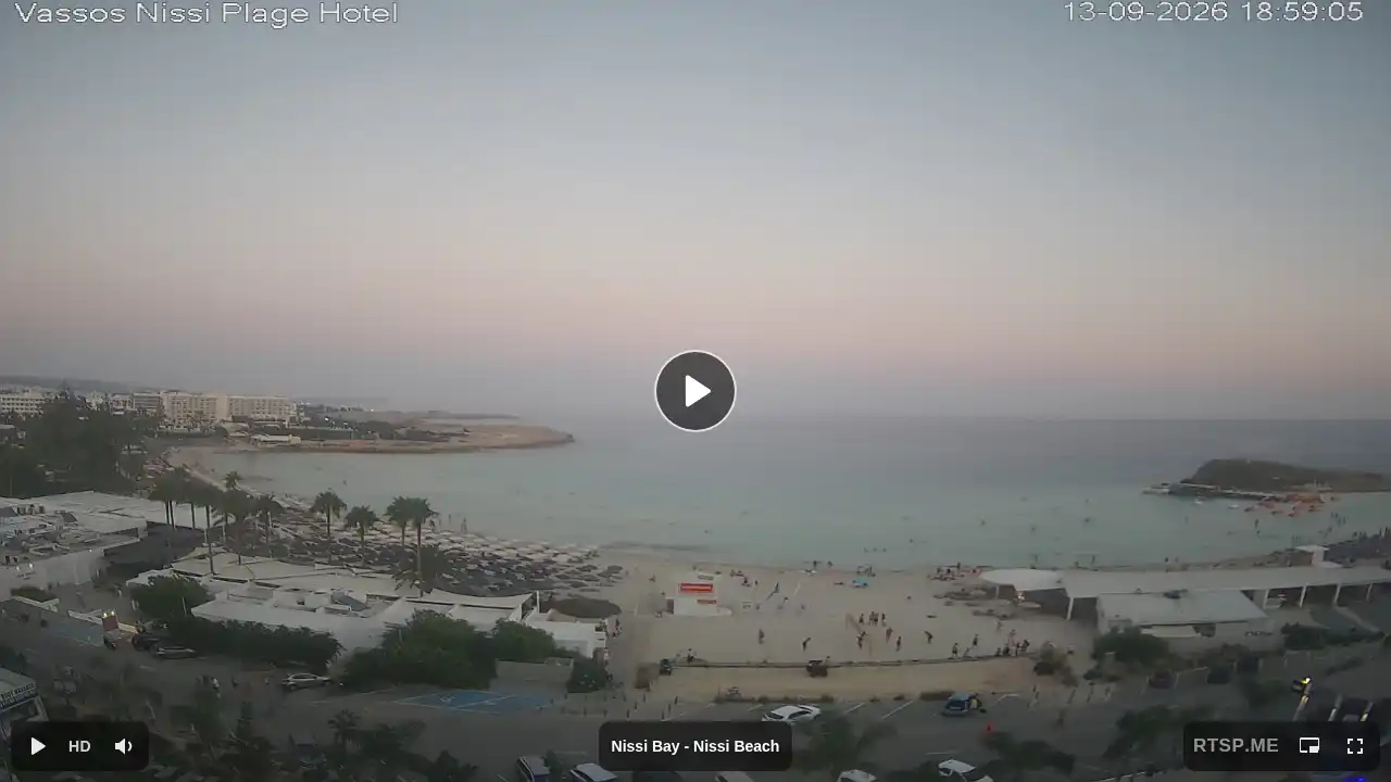 Webcam snapshot from :city — September 13, 2026 16:00
