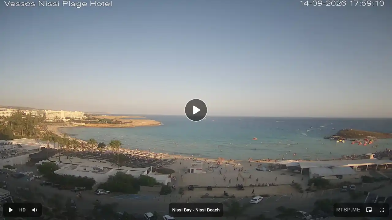 Webcam snapshot from :city — September 14, 2026 15:00