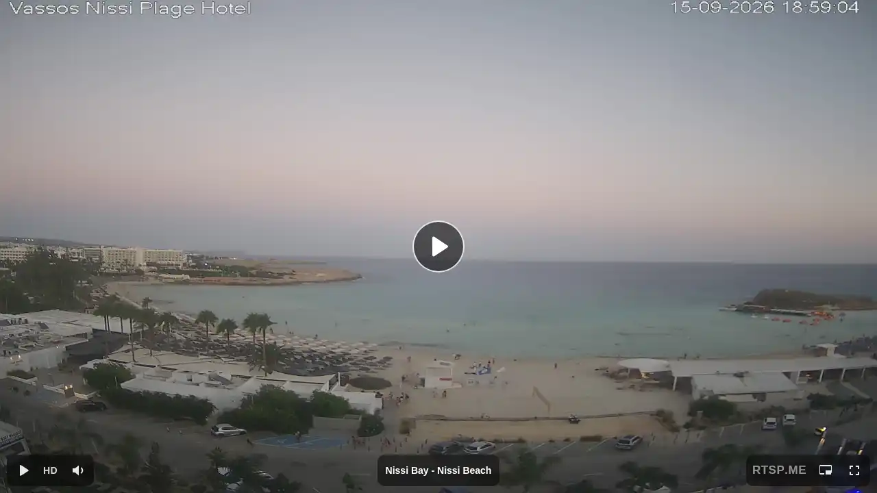 Webcam snapshot from :city — September 15, 2026 16:00