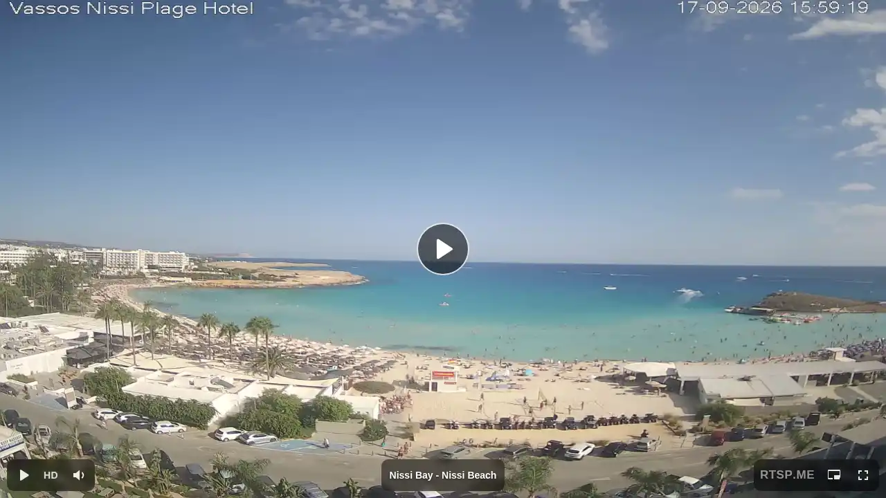 Webcam snapshot from :city — September 17, 2026 13:00