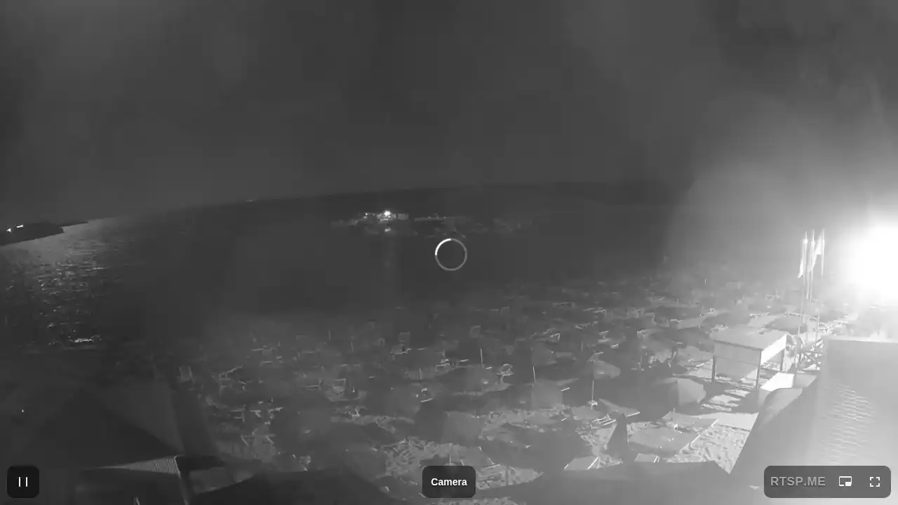 Webcam snapshot from :city — September 27, 2026 06:00