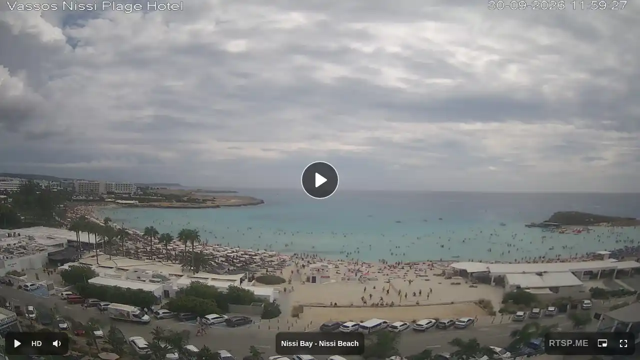 Webcam snapshot from :city — September 30, 2026 09:00