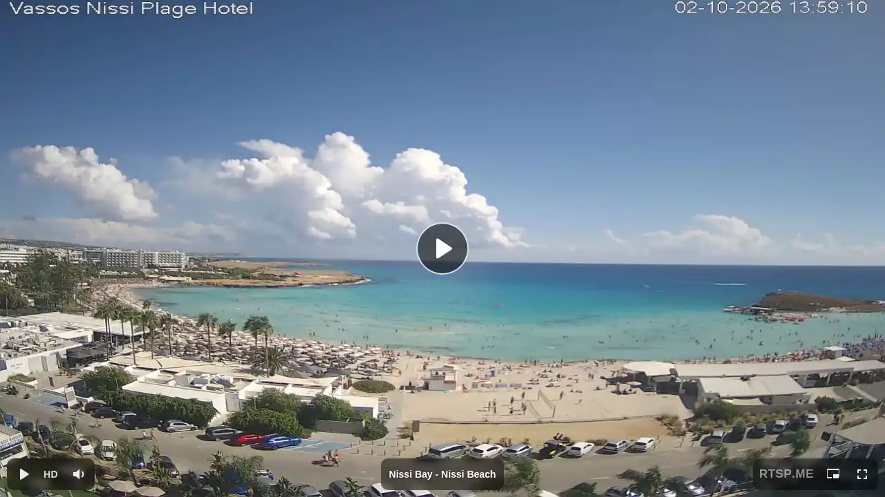 Webcam snapshot from :city — October 2, 2026 11:00