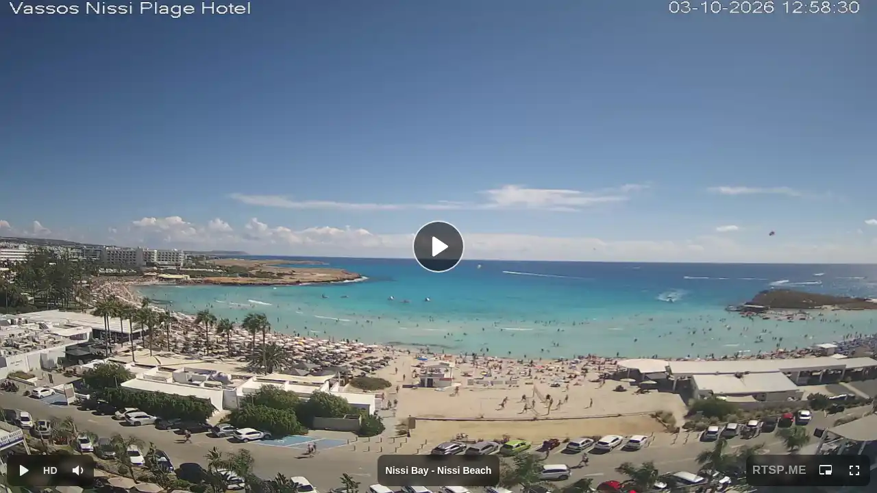 Webcam snapshot from :city — October 3, 2026 10:00