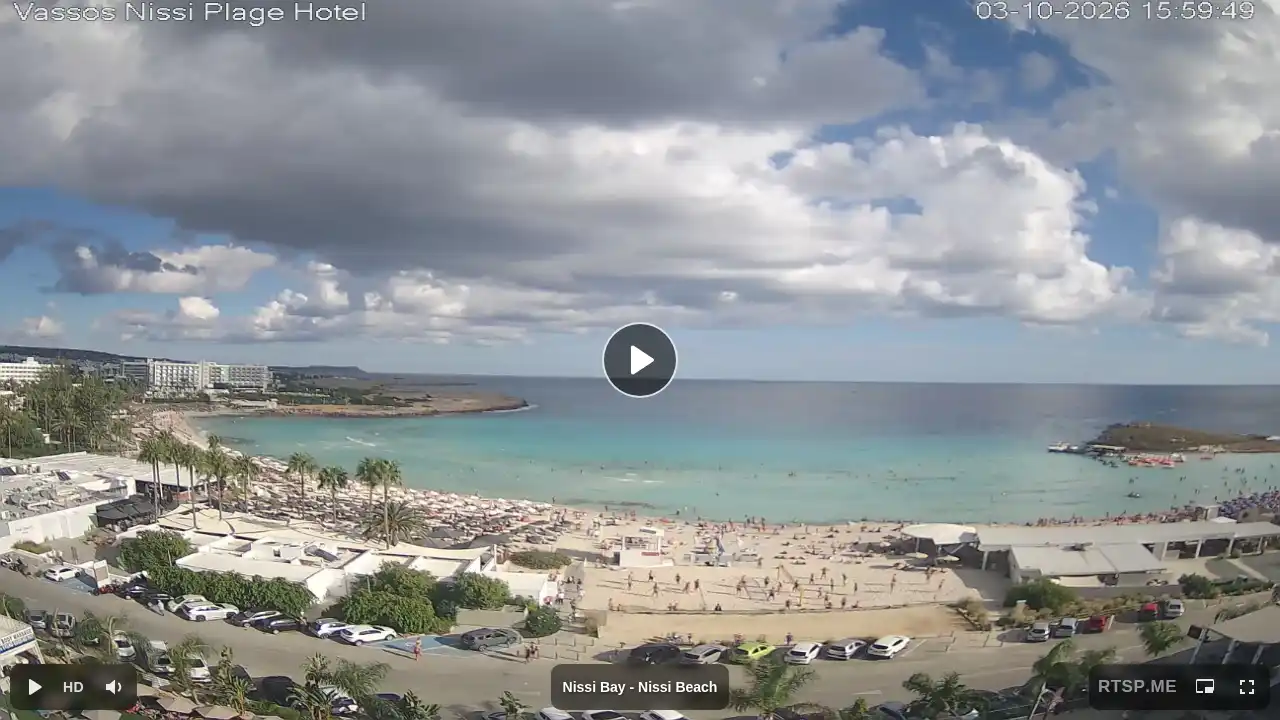 Webcam snapshot from :city — October 3, 2026 13:00