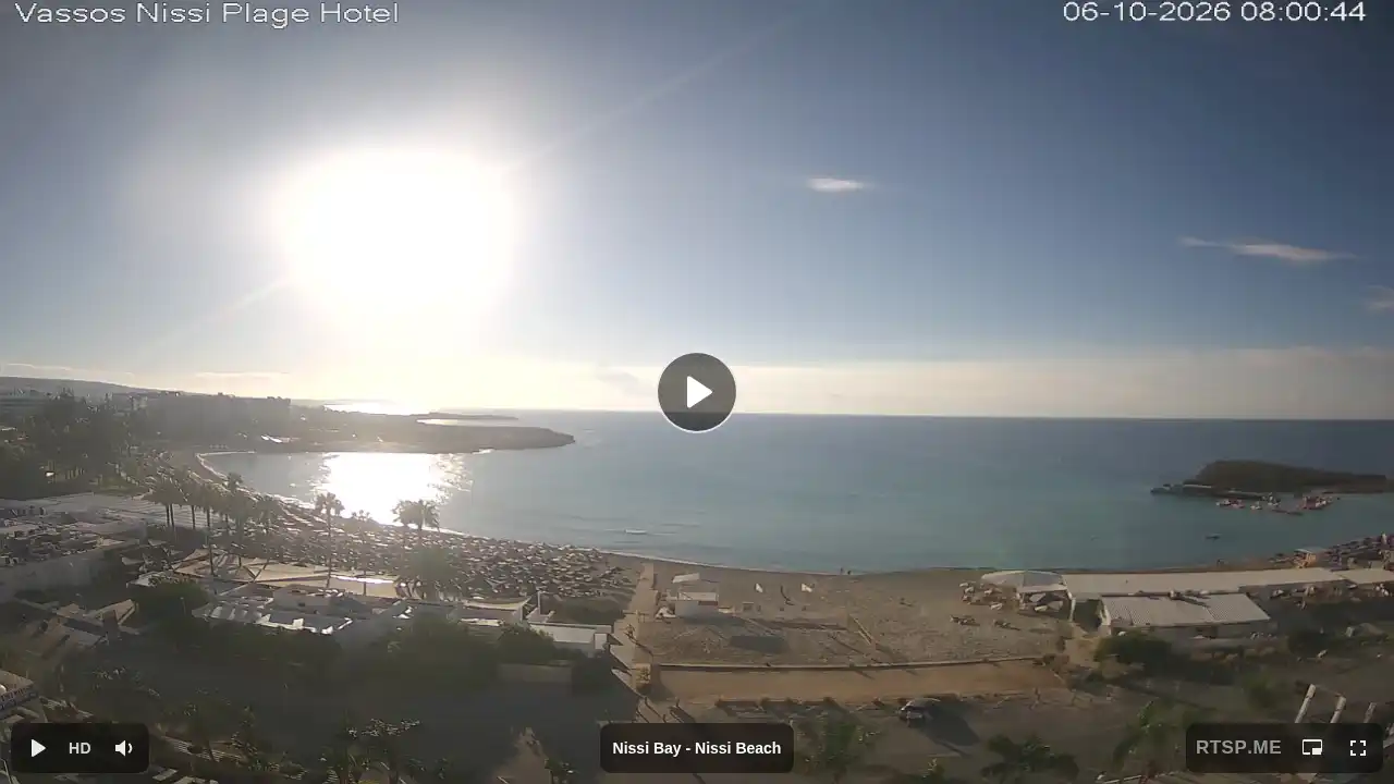 Webcam snapshot from :city — October 6, 2026 05:00
