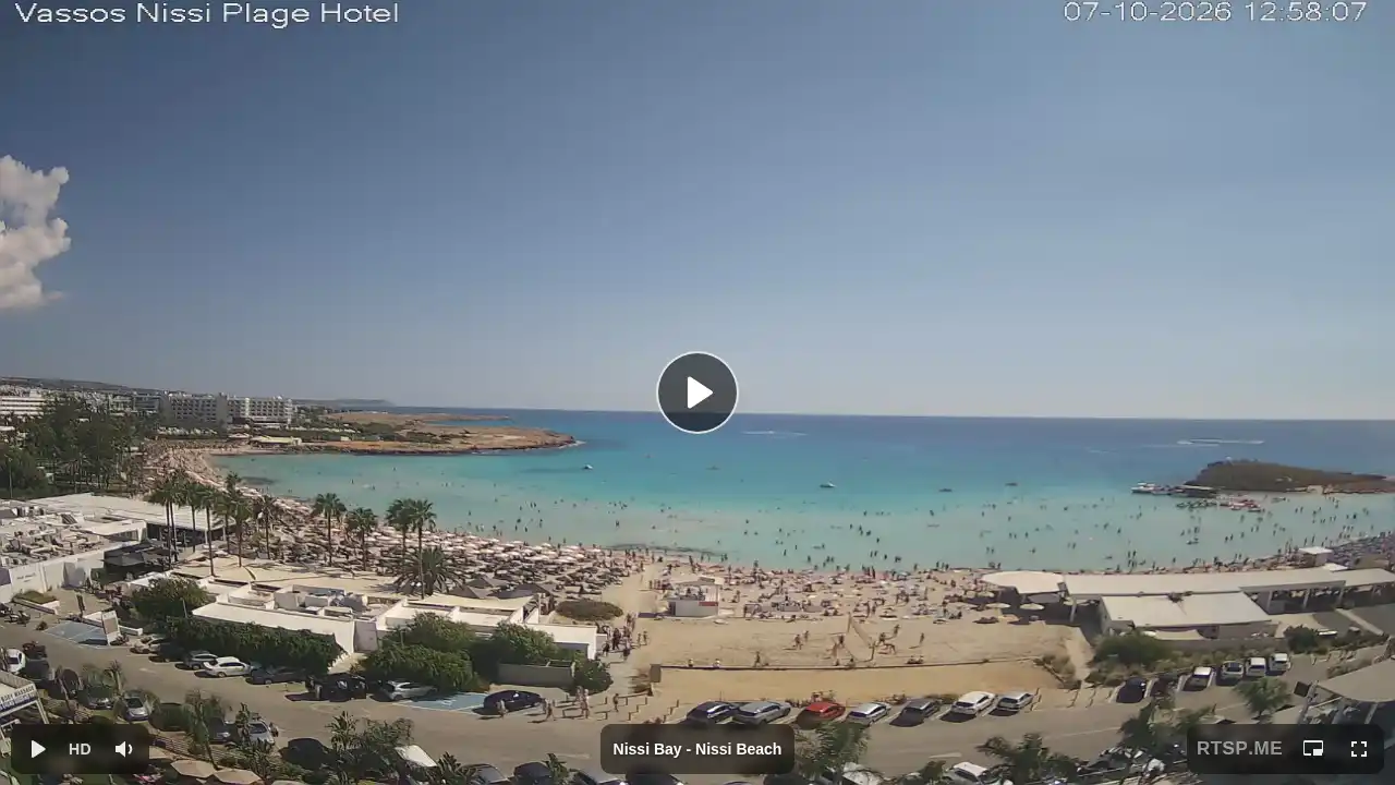Webcam snapshot from :city — October 7, 2026 10:00