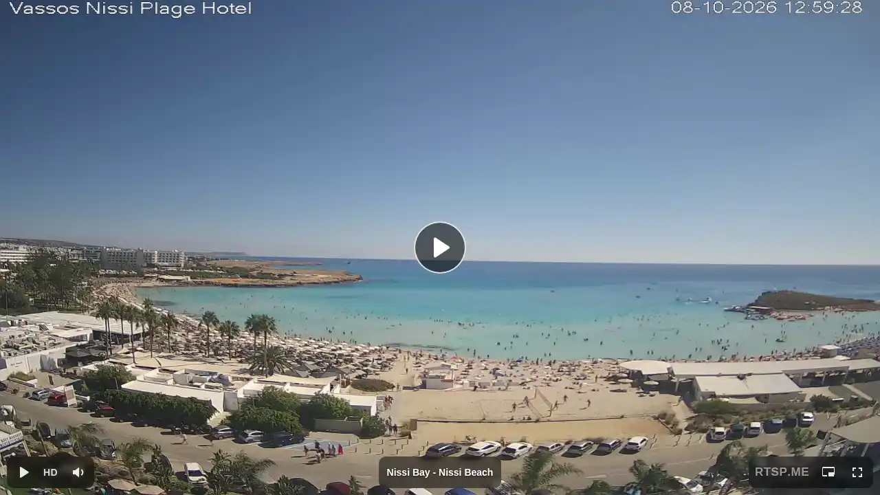 Webcam snapshot from :city — October 8, 2026 10:00