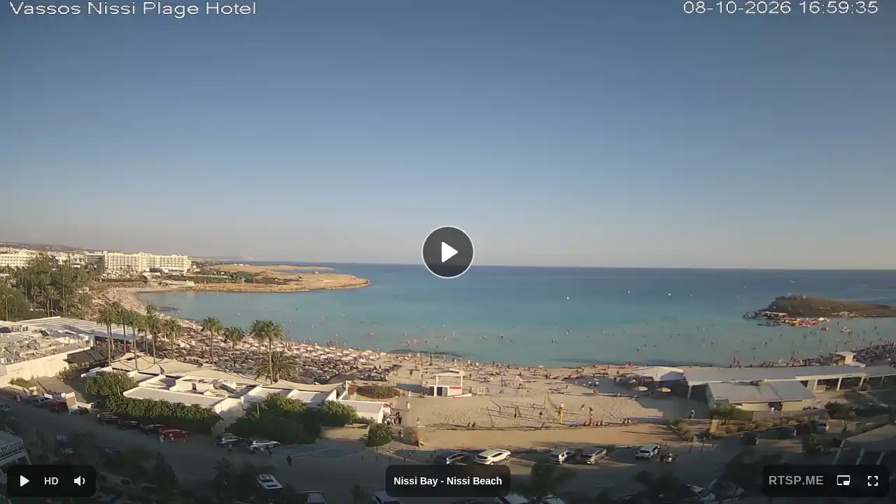 Webcam snapshot from :city — October 8, 2026 14:00
