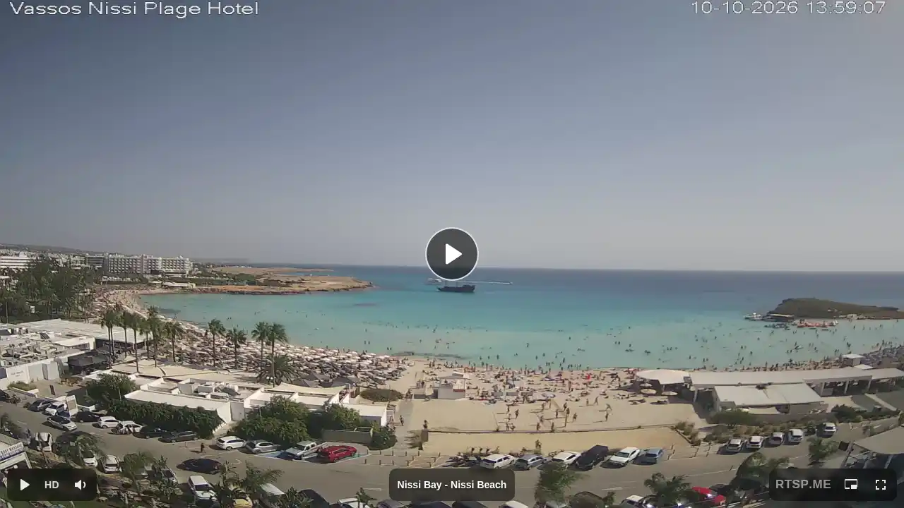 Webcam snapshot from :city — October 10, 2026 11:00