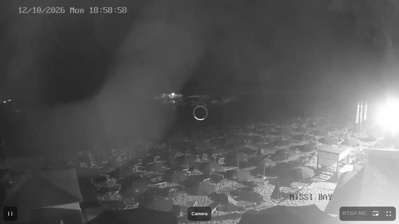 Webcam snapshot from :city — October 12, 2026 17:00