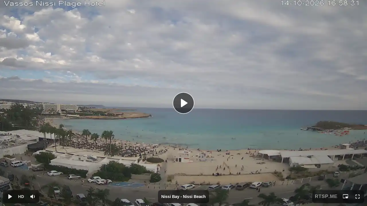 Webcam snapshot from :city — October 14, 2026 14:00