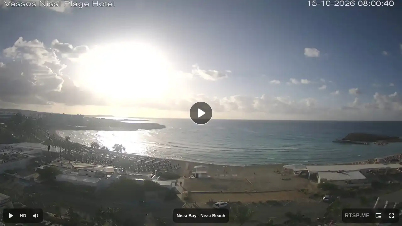 Webcam snapshot from :city — October 15, 2026 05:00