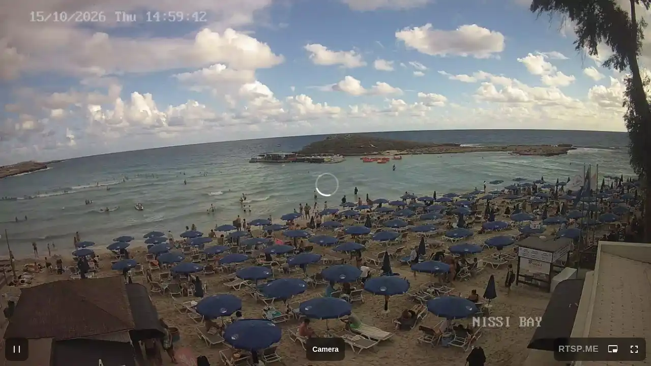 Webcam snapshot from :city — October 15, 2026 13:00