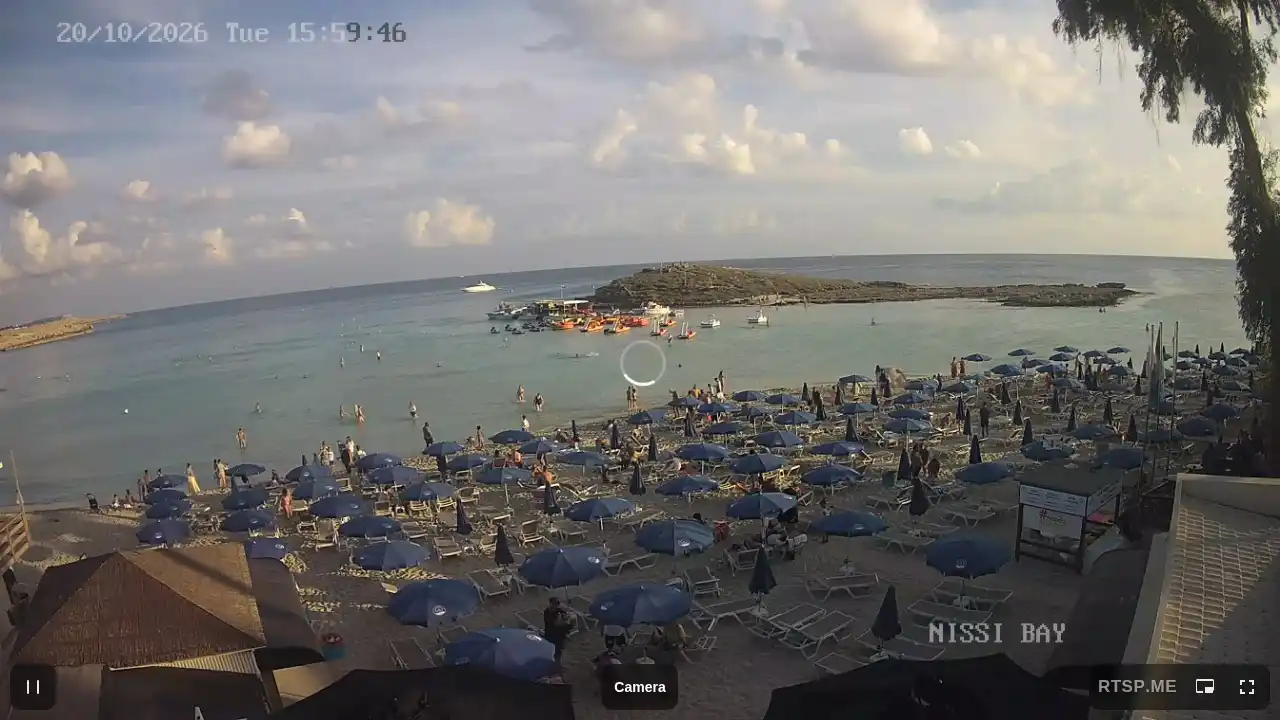 Webcam snapshot from :city — October 20, 2026 14:00